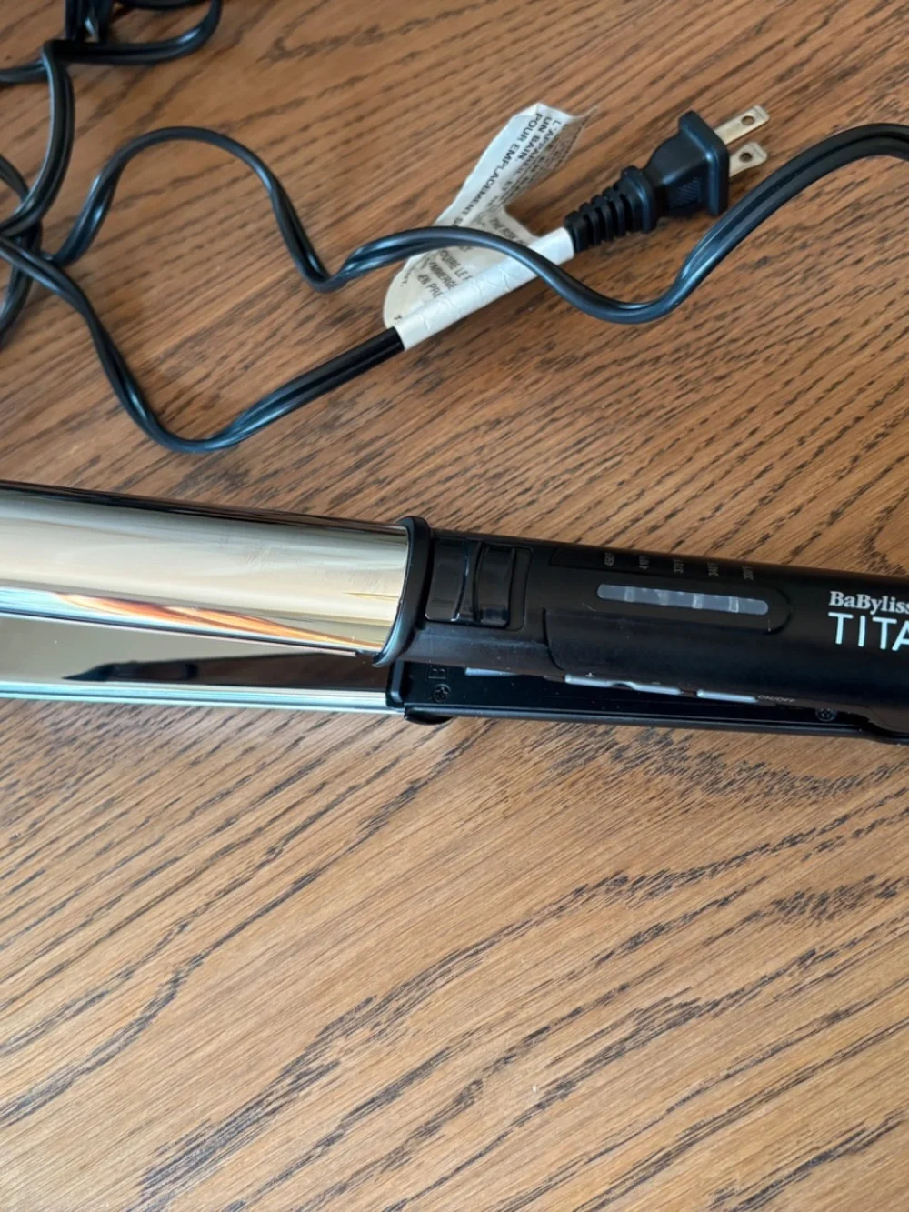 Babyliss PRO Prima Titanium Flat Iron - Black